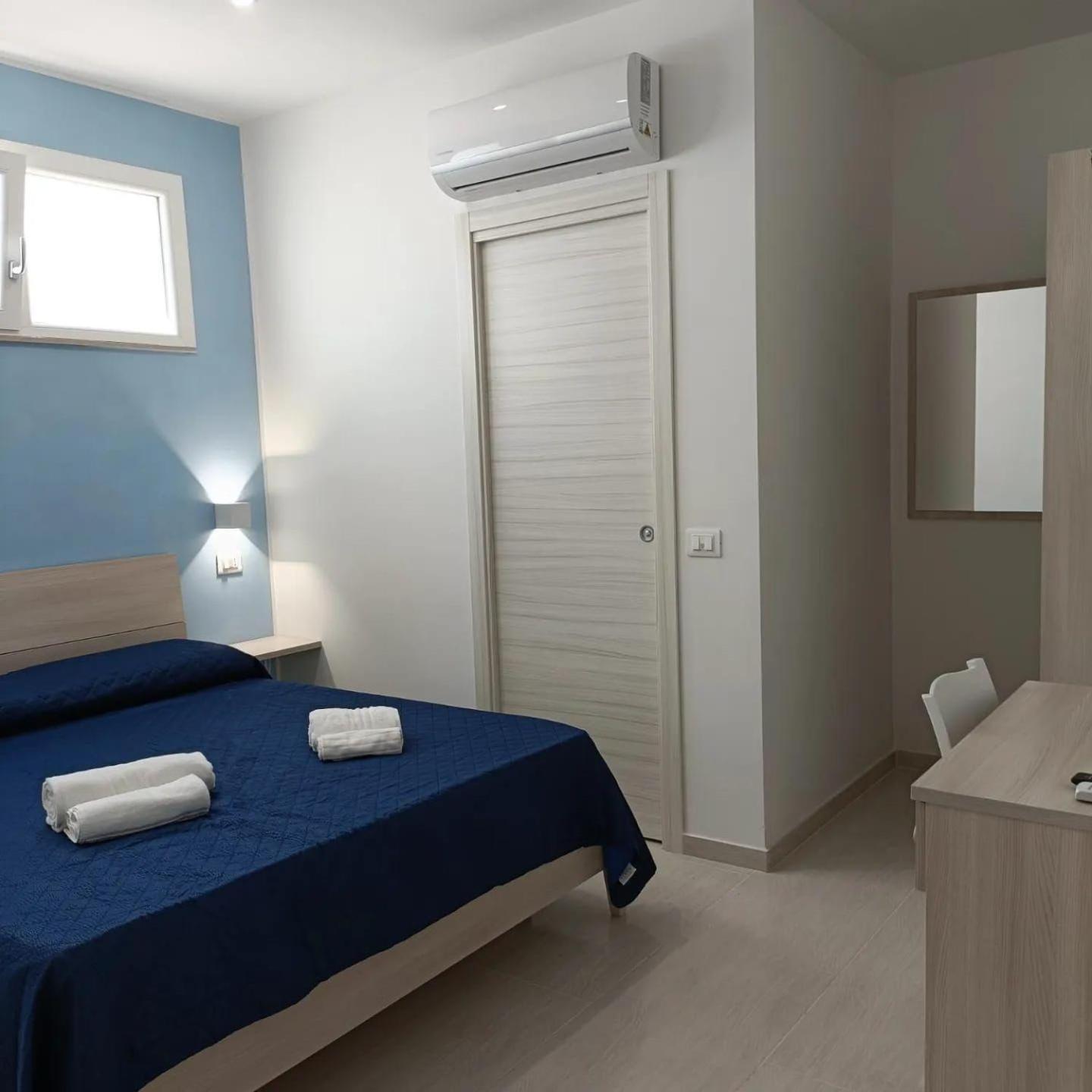 Beach Central Appartment Economy Tropea Buitenkant foto